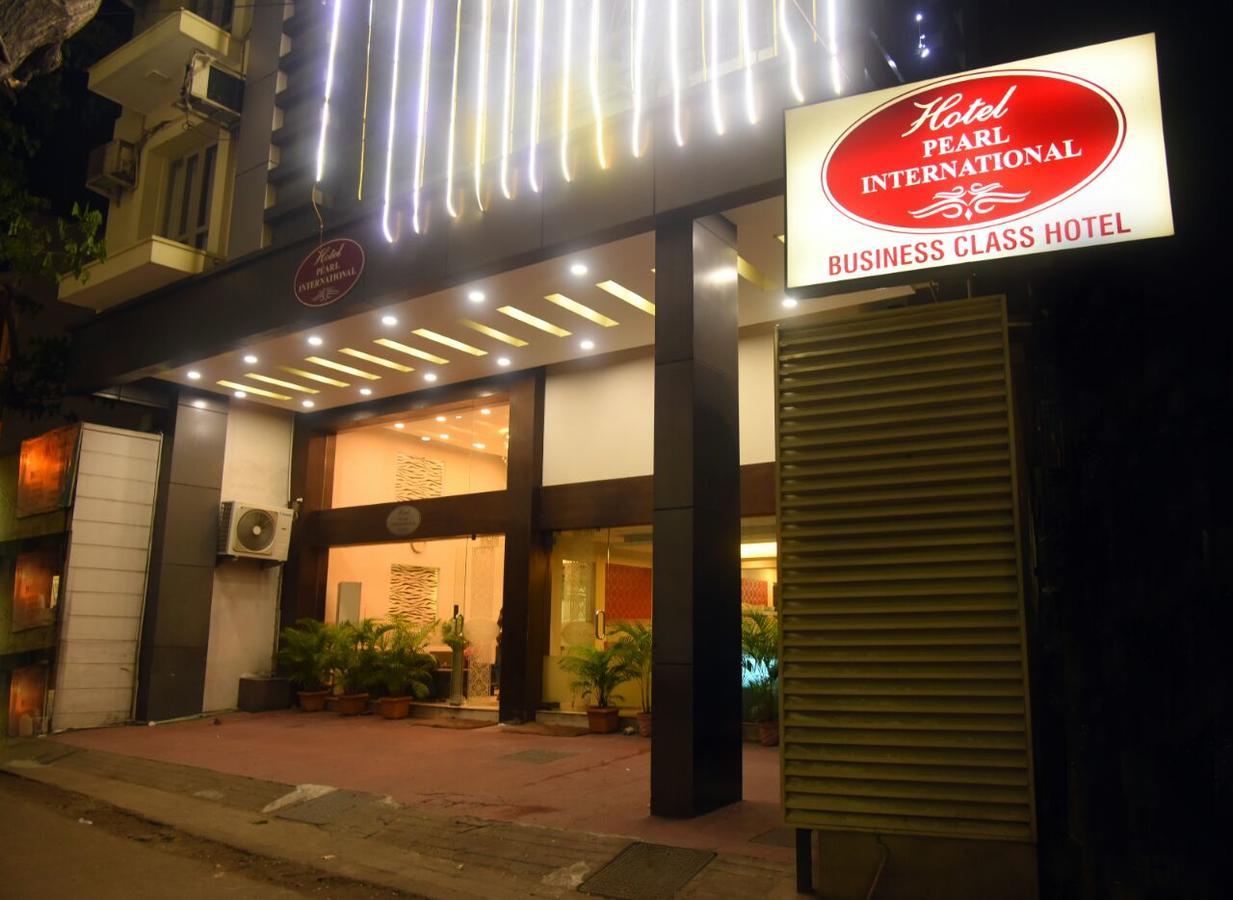Hotel Pearl International Madrás Exterior foto